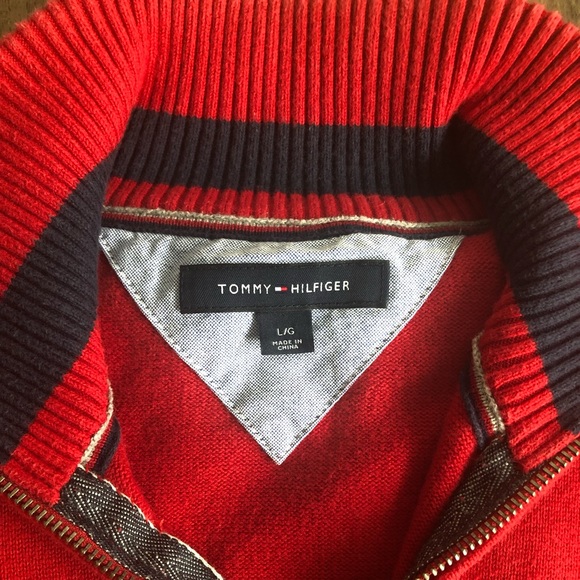 Tommy Hilfiger Vintage Quarter Zip Up Sweatshirt - Picture 4 of 4